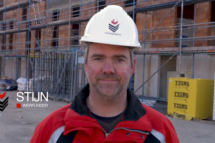 Stijn getuigt over zijn job als ervaren werfleider bij Vandenbussche NV te Aalter.